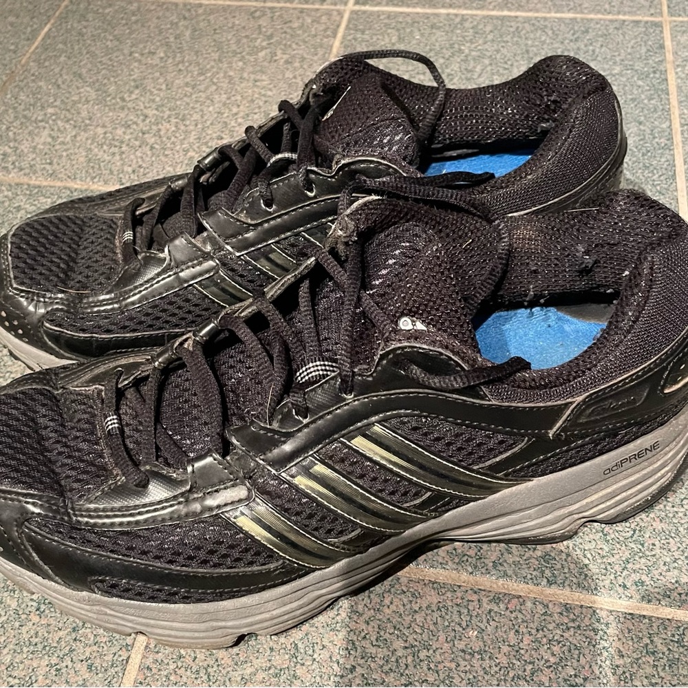 Mens Adidas running shoes